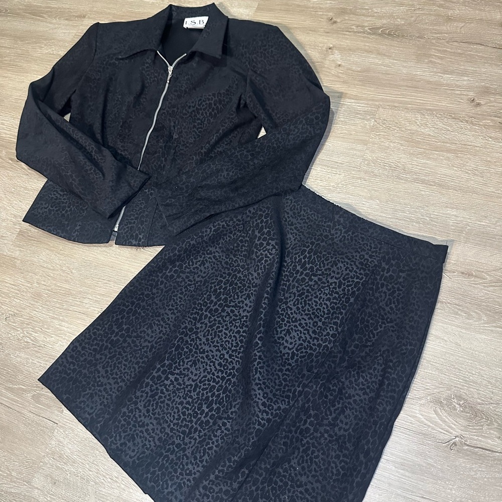Vintage Leopard Print Skirt Suit Set Black Cropped Jacket 90s Size 6